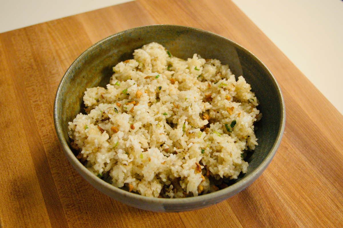 Filipino Fried Garlic Rice (Sinangag)